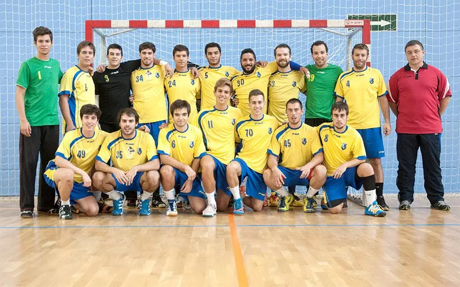 L'Esplugues B s'acosta al líder
