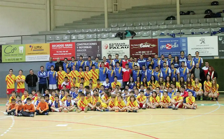 A Parets (foto oficial de tot el club) estan en un bon moment