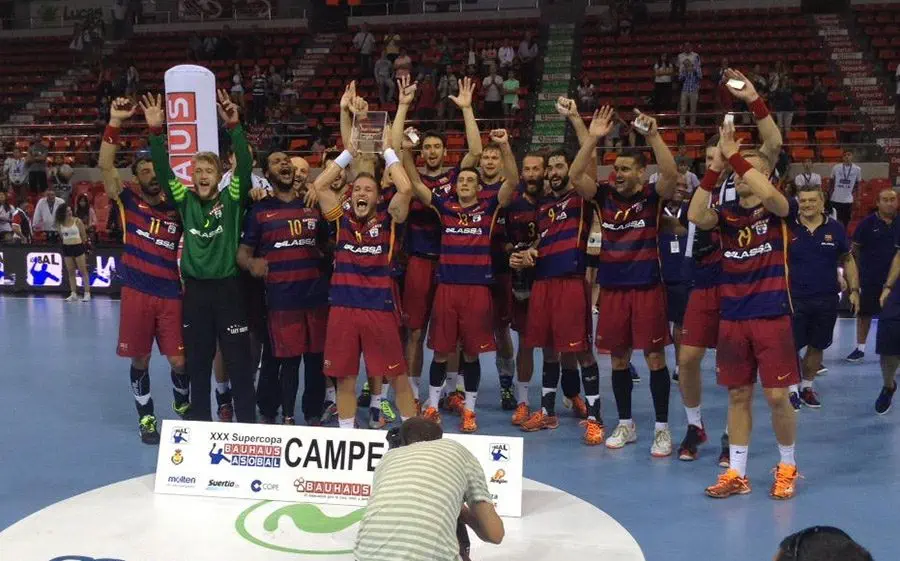Víctor Tomàs va aixecar la segona copa de la temporada
