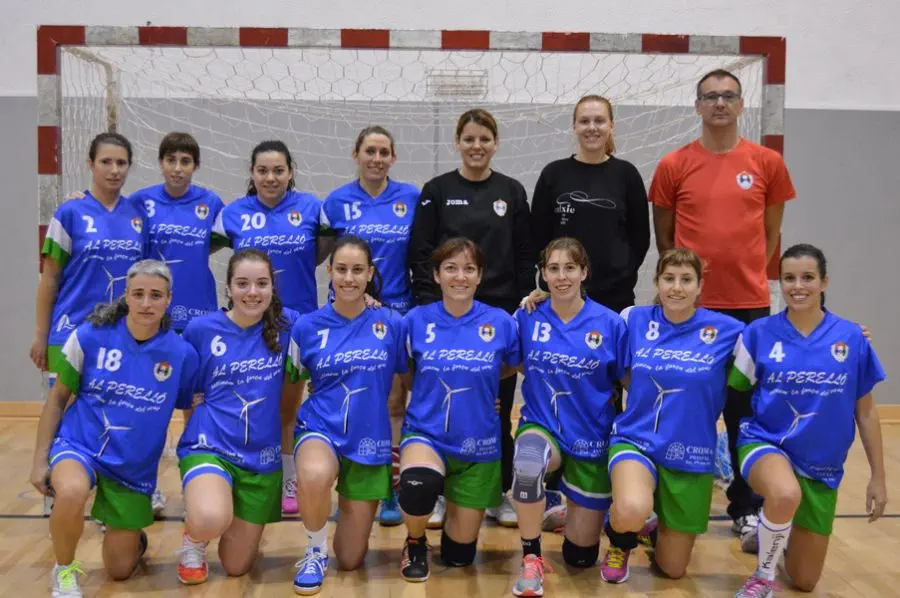 L'Handbol Perelló líder i favorit del grup A