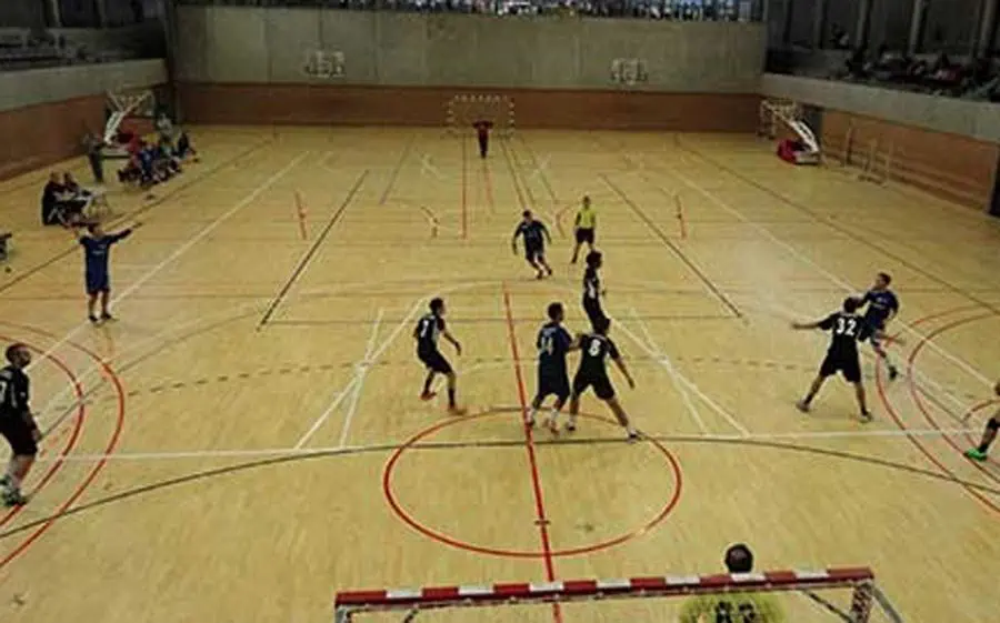 El Pavelló de l'Espanya Industrial acull un bon derbi barceloní