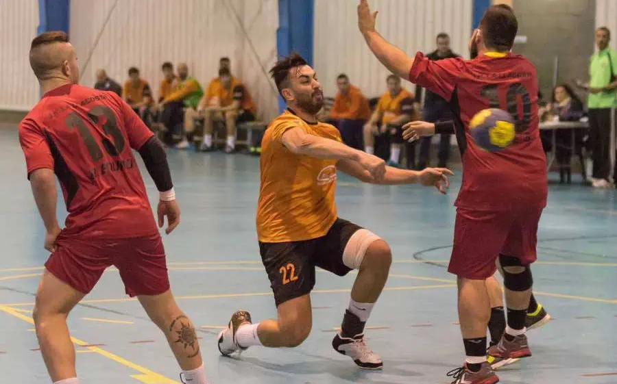 El derbi de la Llagosta va acabar en taules