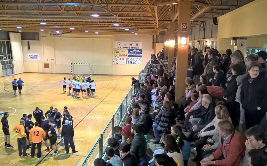 El pavelló dels "Quatre Hereus" vibrarà amb les fases