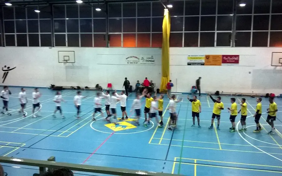 El campió no afluixa tot i tenir el títol a la mà