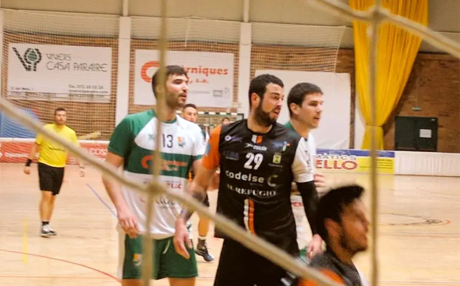 El Blanc i Verd no va poder celebrar el primer triomf
