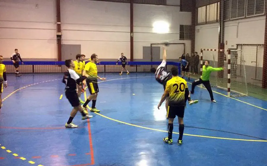 Al pavelló vell de La Roca tenen un altre derbi vallesà