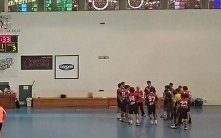Al pavelló de la Bonanova hi ha un partit interessant
