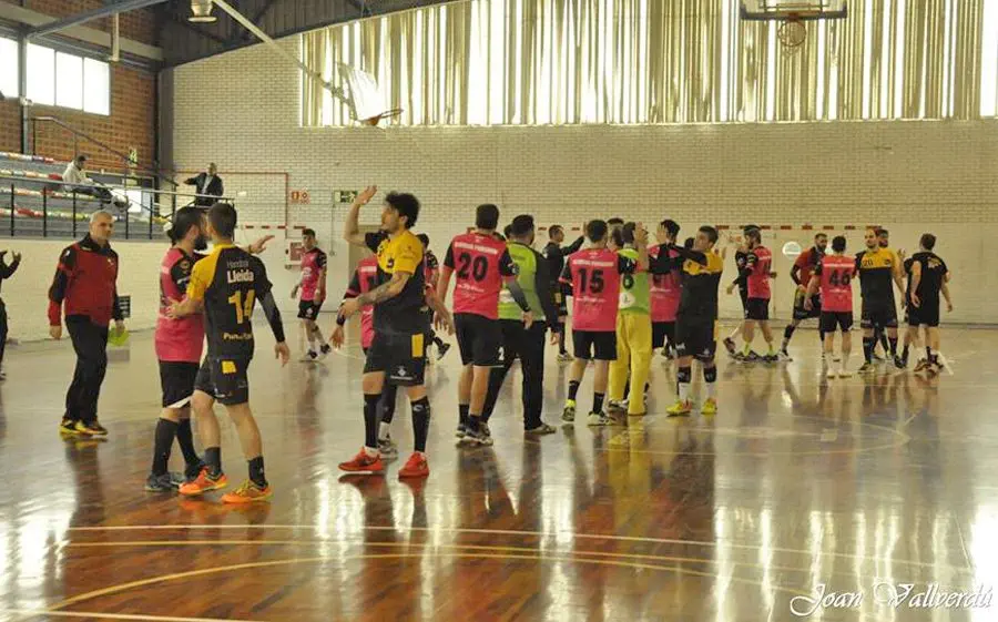 El Lleida Pardinyes no va poder amb el Poblenou