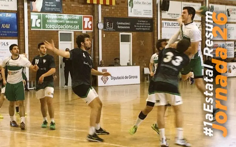 Partit igualadíssim entre dos equips que busquen evitar el descens