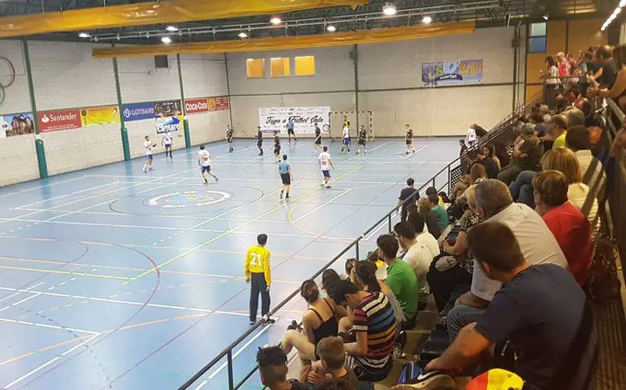 En el darrer partit el Sanes va guanyar per 33-20 a La Roca