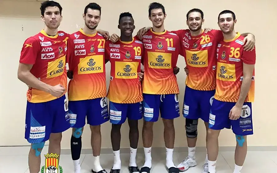 Cinc jugadors del BMG i un del Barça