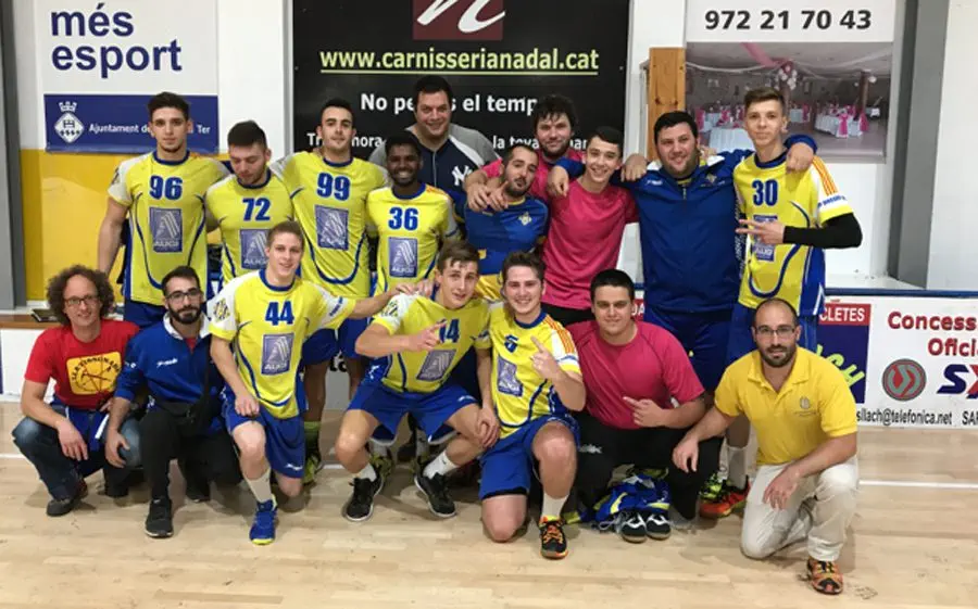 El Sarrià B és el líder del grup A
