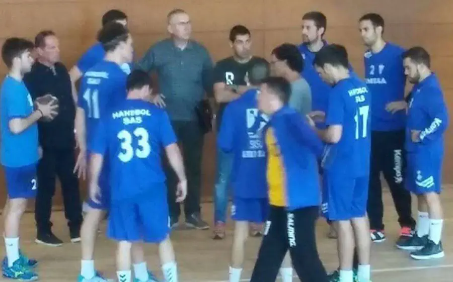 El Súria és líder del grup B