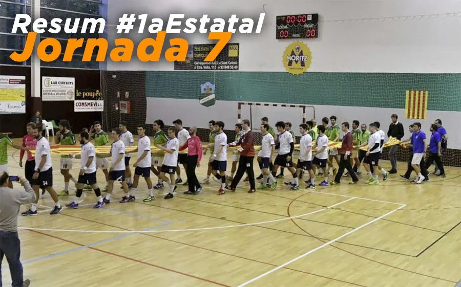 En el partit de la jornada, els dos equips van sortir agermanats amb una senyera