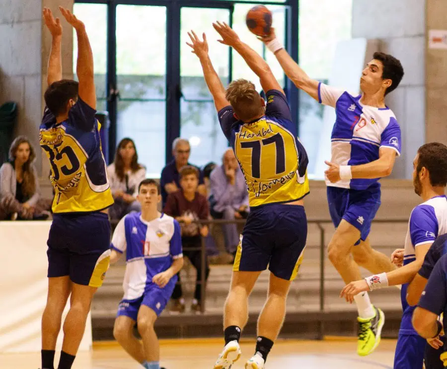Bon partit al Pavelló de Fornells on reben el Ripollet