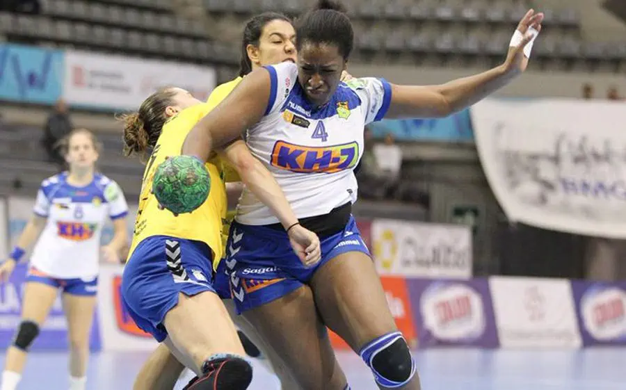 Kaba Gassama davant la defensa