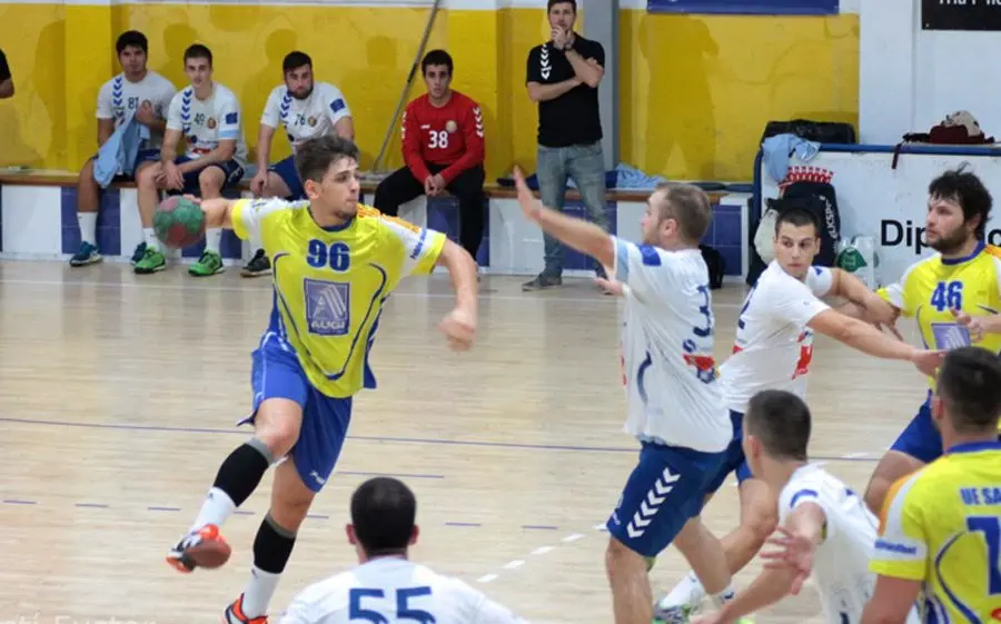 El Sarrià B ha guanyat tots els partits jugats a la seva pista