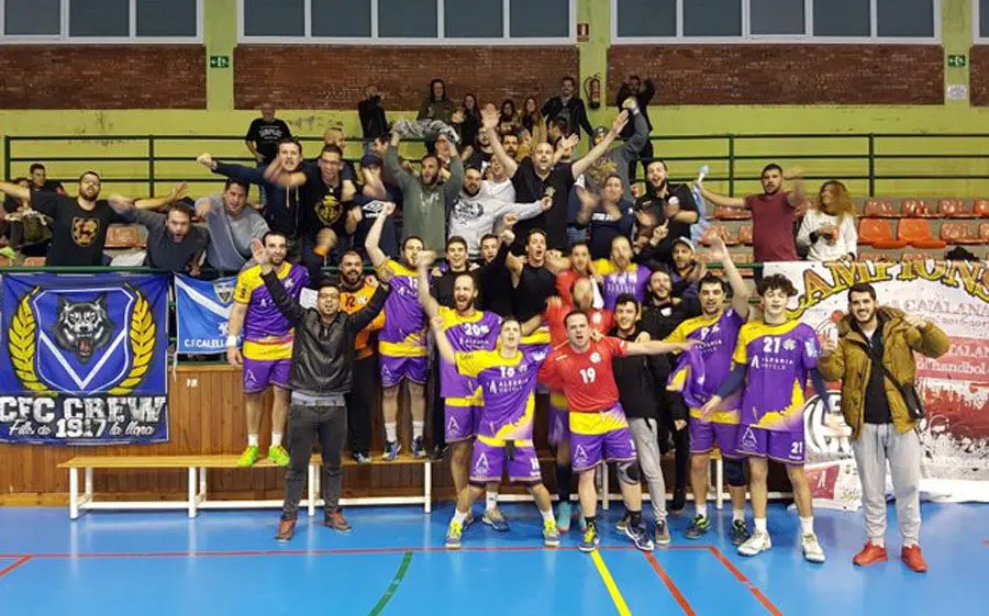 La sintonia equip-afició és magnífica a Calella