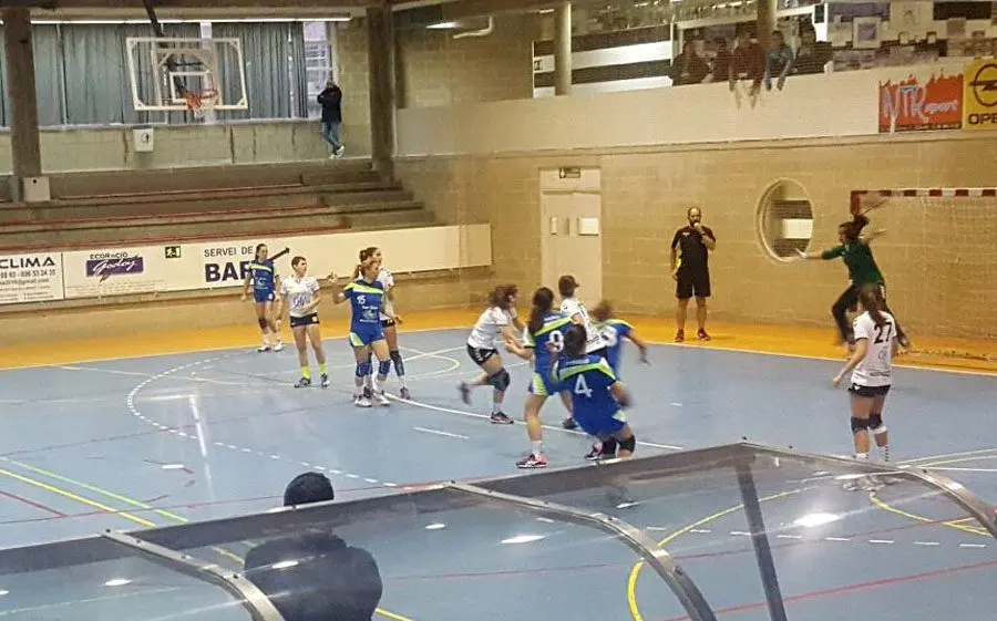 A Vilanova del Camí hi ha un dels partits més atractius de la jornada