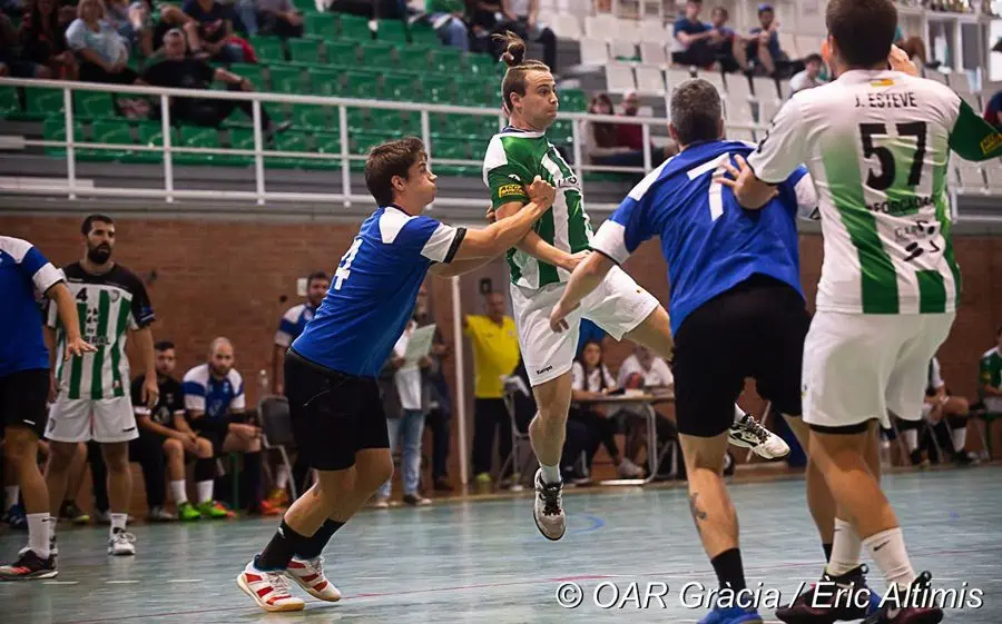 Els pavellons de Guiera iu Salvador Gimeno acullen dos grans partits