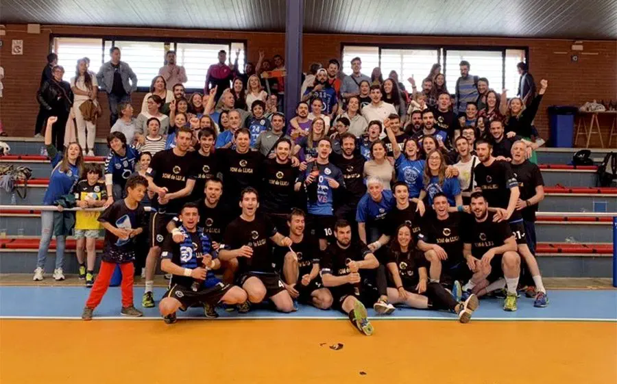 El Vilamajor celebrant l'ascens a Lliga