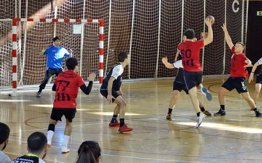 El pavelló de Sant Cugat viurà un gran partit (imatge del partit Sant Cugat B - BCN Sants)