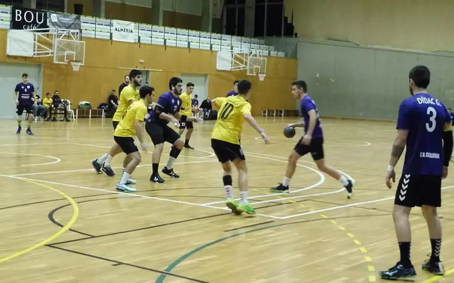 Imatge del partit entre Castelldefels B i Castellbisbal a Can Vinader