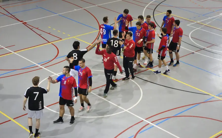 El JH Mataró i l'Aula al final del partit