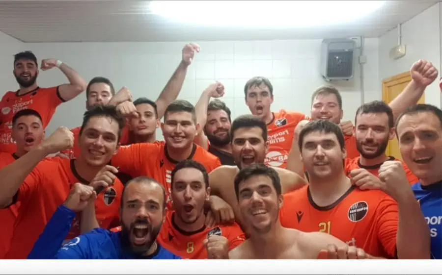 El Sant Andreu és el nou líder del grup A