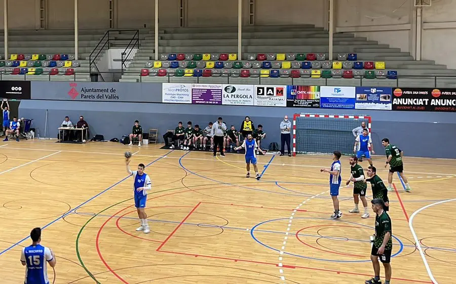 El Parets juga per tercera setmana seguida a casa seva