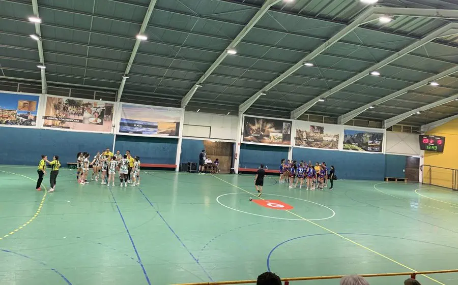 L'OAR Gràcia és el primer semifinalista després de deixar fora el Gavà pels gols en pista contrària