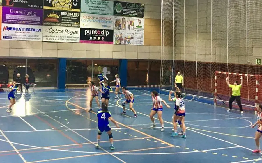 El partit més destacat es juga al Salvador Gimeno i és un duel de filials de Plata
