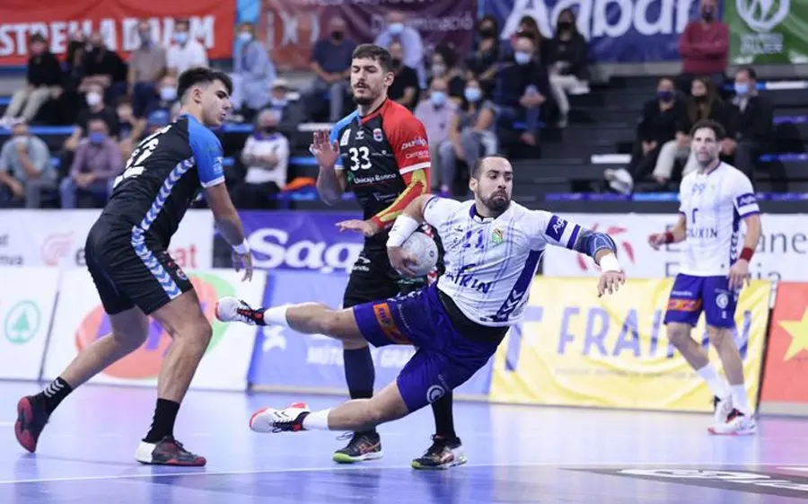 Esteban Salinas en el partit de la temporada passada enfront el Sinfín