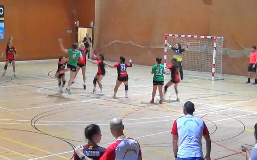 Imatge d'un partit d'aquesta temporada a la pista del Ribes (contra Les Franqueses)