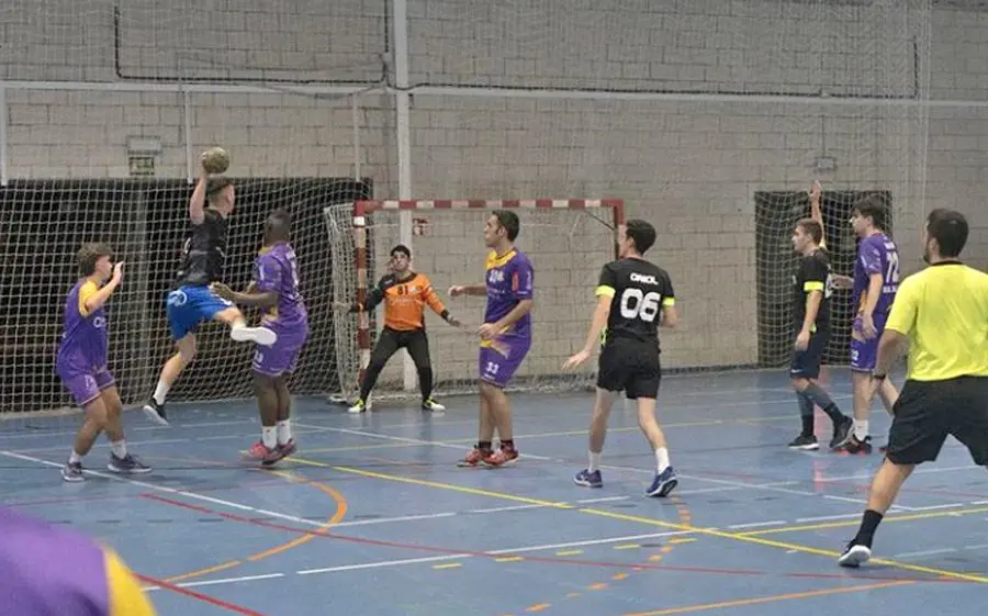 Imatge del partit PB Sesrovires LBP - Calella B