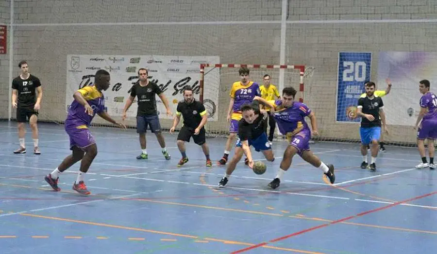 Imatge d'un partit anterior jugat per la PB Sesrovires LBDP a casa