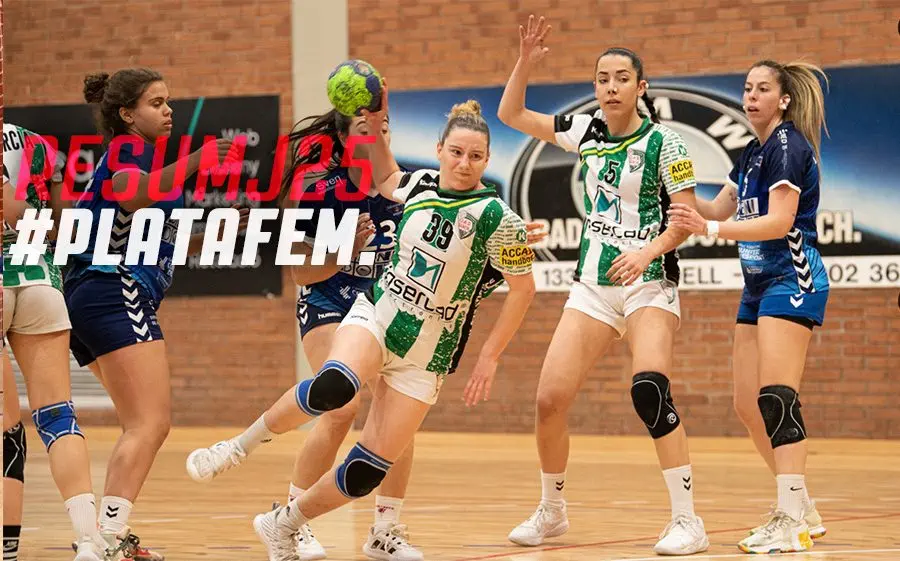 Jana Garcia a punt de marcar un dels seus tres gols