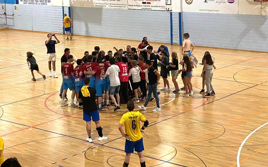 El Sant Andreu de la Barca celebrant l'ascens