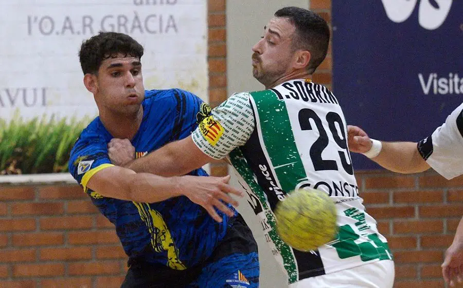 Imatge del partit entre Polinyà i OAR Gràcia Athletic jugat a Sabadell