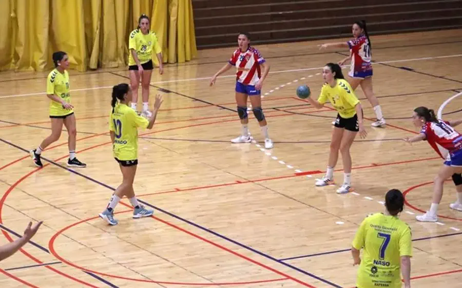 Imatge d'un partit de l'Amposta a casa seva d'aquesta temporada (contra SJD B)