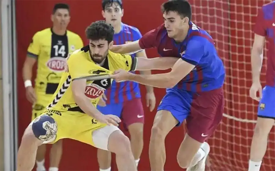 Imatge d'un partit anterior entre Barça B i Màlaga a la Ciutat Esportiva