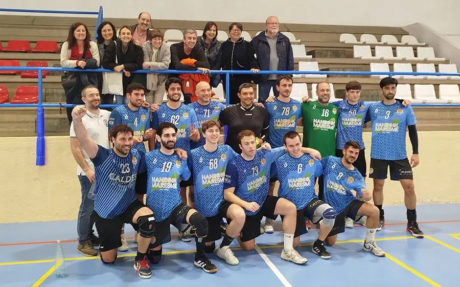 L'Handbol LLavaneres arriba a les 15 victòries seguides