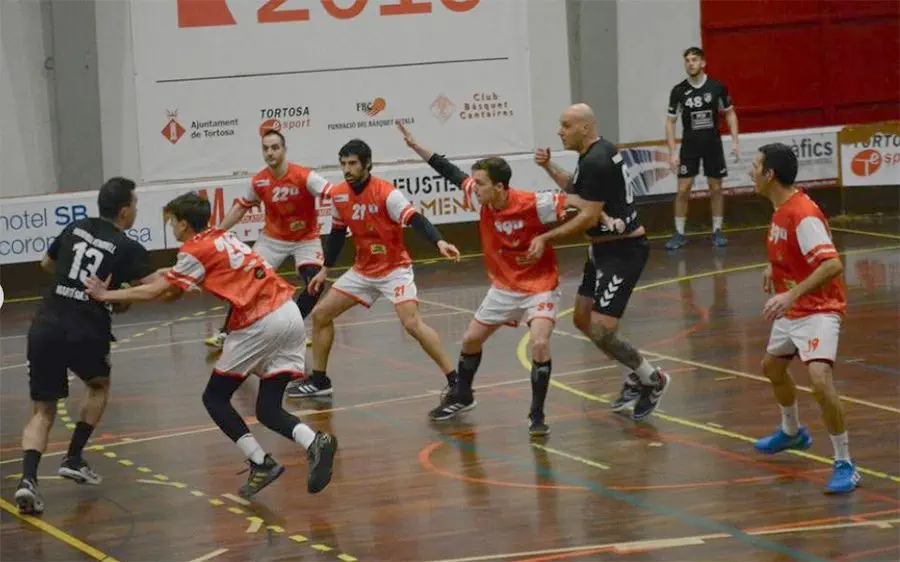 Tortosa i Vendrell són dos dels tres equips de fora de la província de Barcelona que hi ha a la categoria