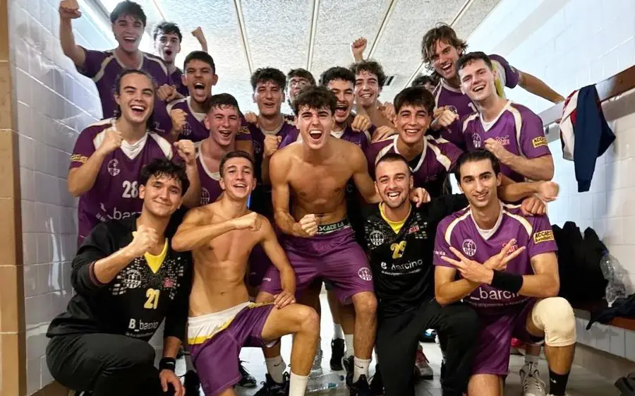 El Sant Martí Adrianenc C primer líder del grup A
