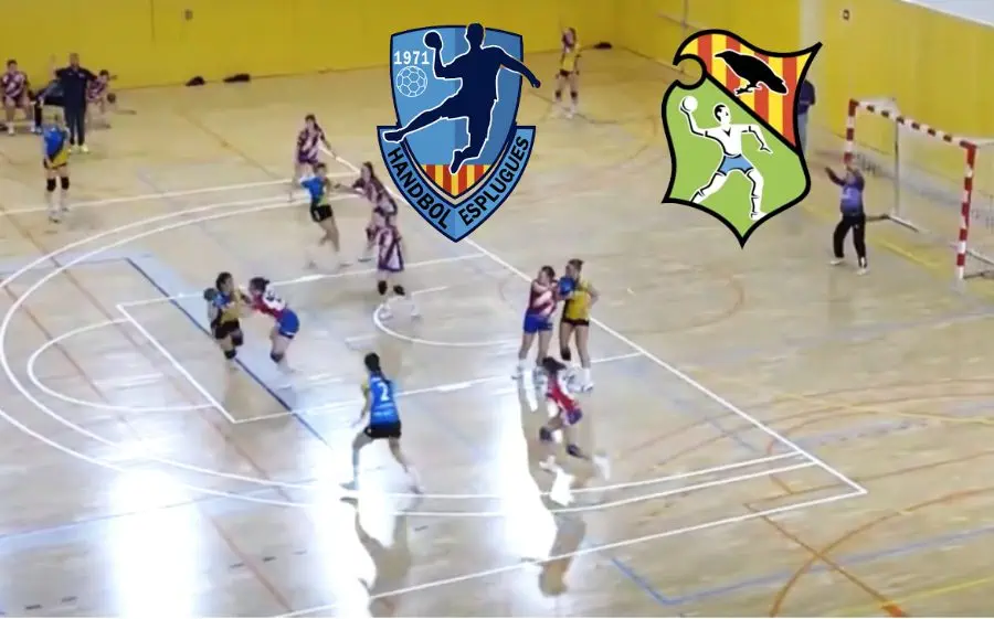 Imatge d'un partit d'aquesta temporada a Les Moreres (contra Sant Joan Despí B)